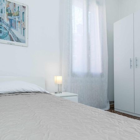 11 Venice Garden Private Garden Parking Free Apartment Marghera Exterior photo
